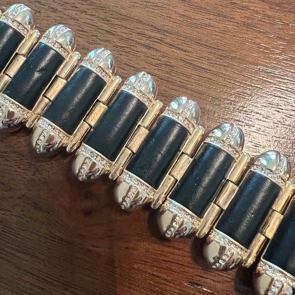 CC Skye Bullet pave bracelet - Picture 3 of 6